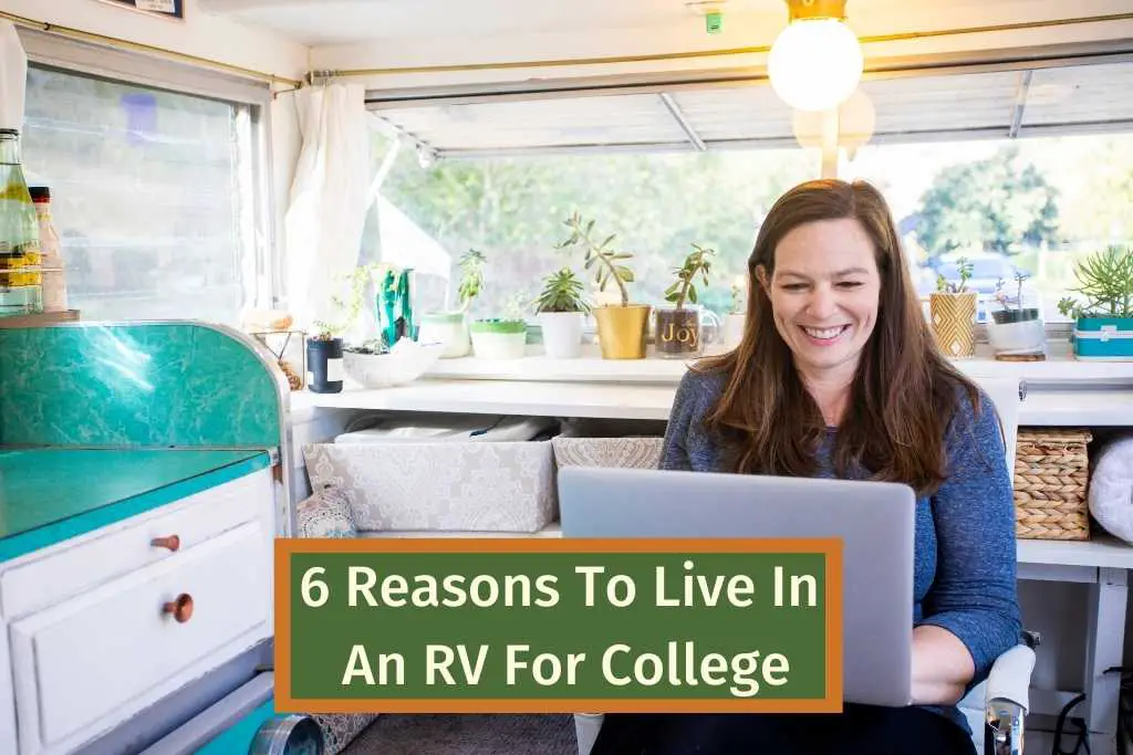 Live In An RV For College